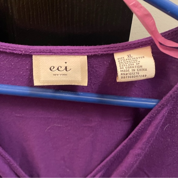 Purple V Cut Blouse - Picture 2 of 2